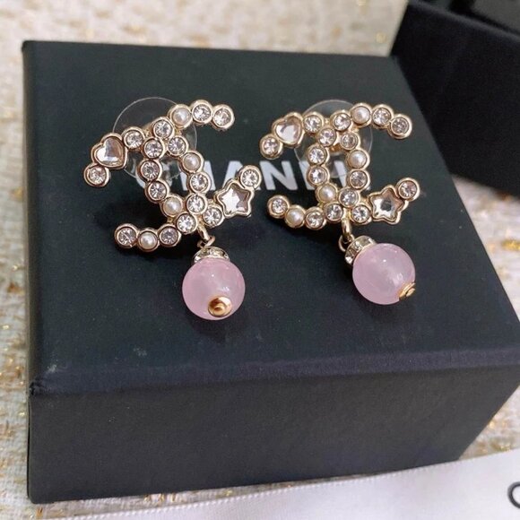 Chanel Earrings - Picture 1 of 4